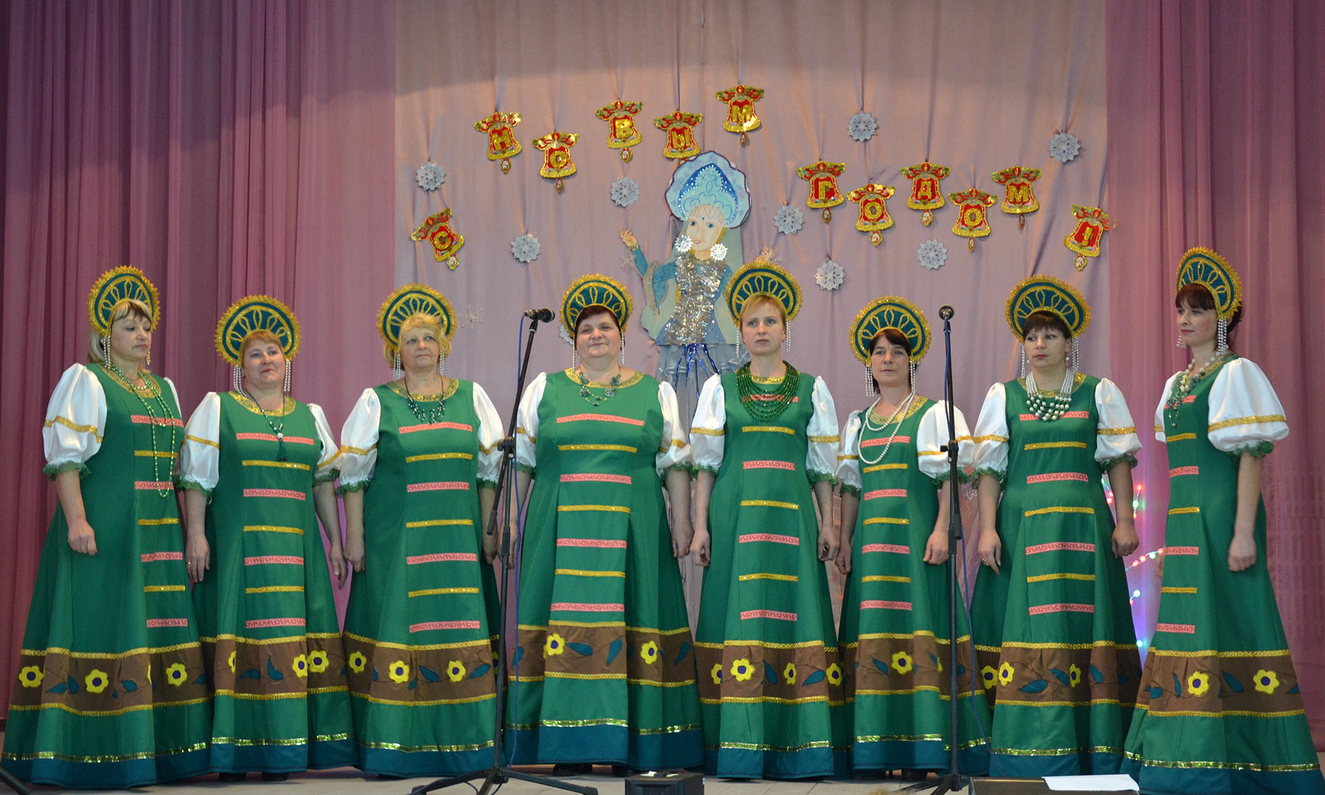 Селяне из Красногорского и Навлинского районов встретили Новый год в отремонтированных домах культуры