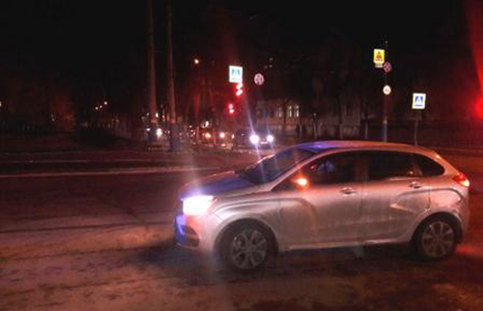 Пешеход-нарушитель попал под машину в Брянске