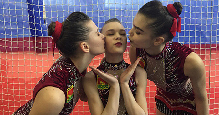Сборная Брянской области по акробатике вошла в десятку сильнейших на чемпионате России