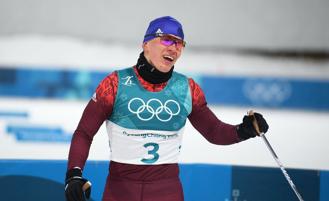 Брянец Александр Большунов взял серебро на олимпиаде в составе сборной страны