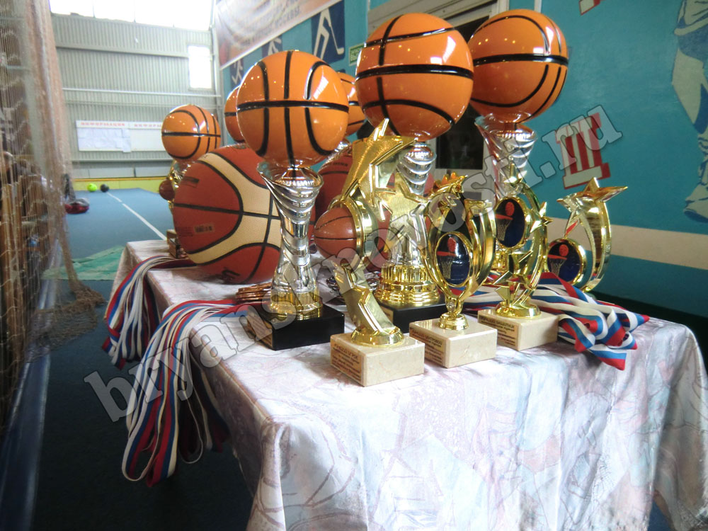 Новозыбков вновь стал центром проведения межрегионального баскетбольного турнира