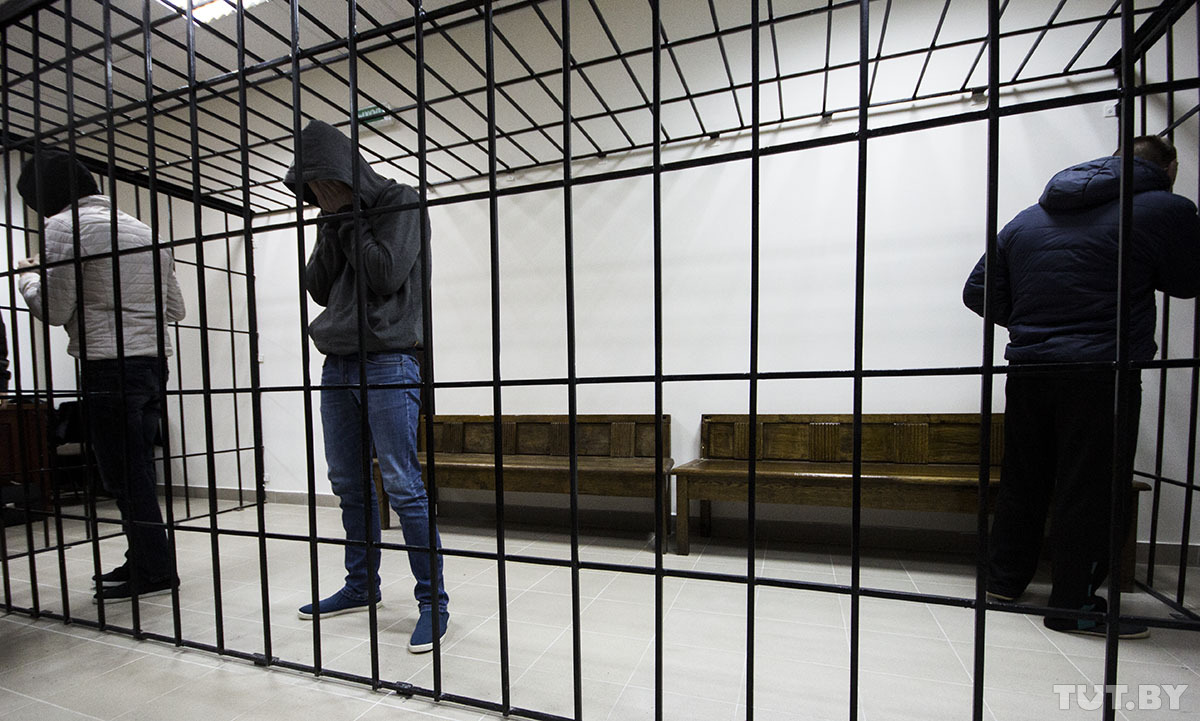 Жители Дубровки получили 25 лет тюрьмы на троих за жестокое убийство
