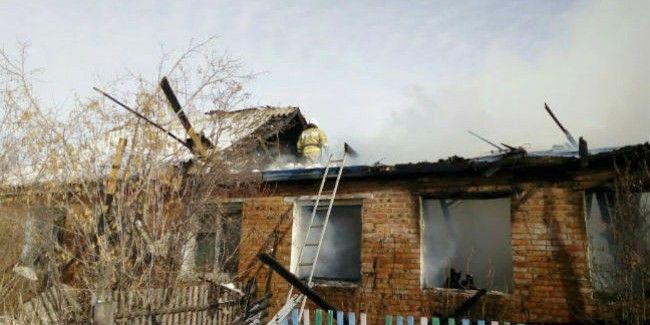 В брянской деревне Алень сгорел жилой дом