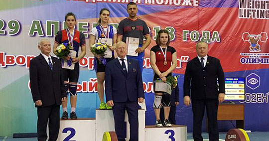 Тяжелоатлетка из Брянска выиграла первенство страны и заработала путевку в Ла-Корунью