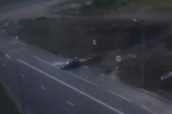 Водители раньше времени опробовали новую дорогу в Брянске