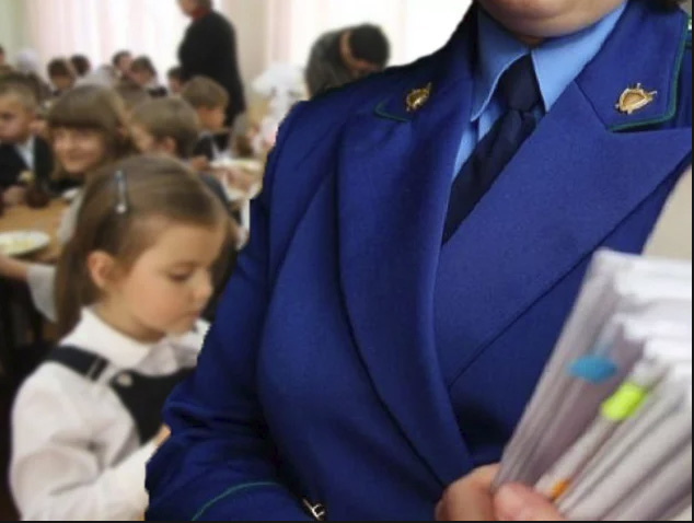 В образовательных учреждениях Стародубского района узаконили поборы с родителей