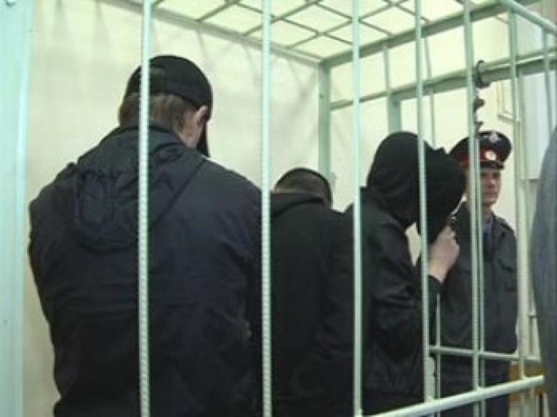 Трех жителей Орловской области будут судить за наркоторговлю в Брянске