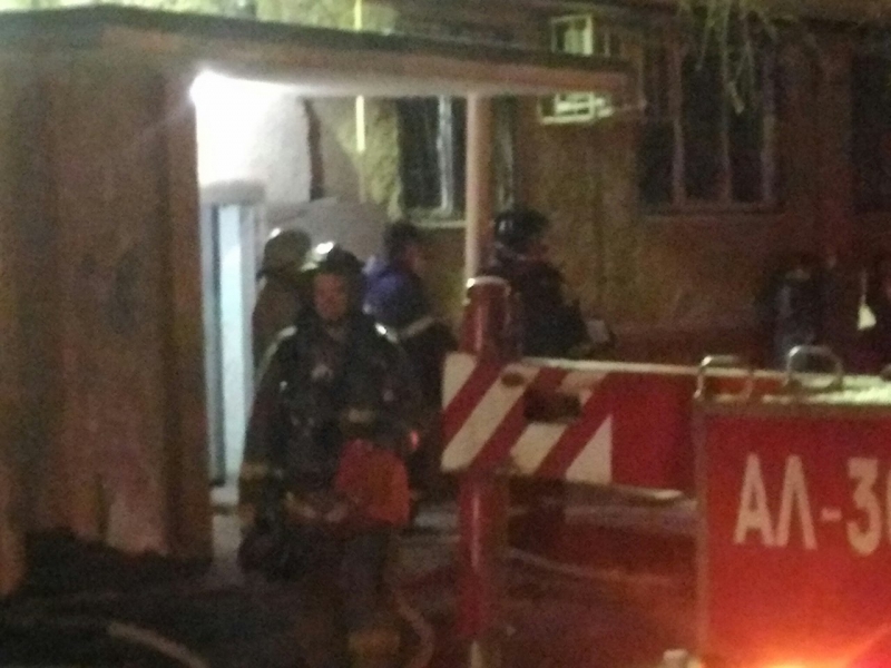 В Дятьково из-за пожара пришлось эвакуировать жильцов одного подъезда