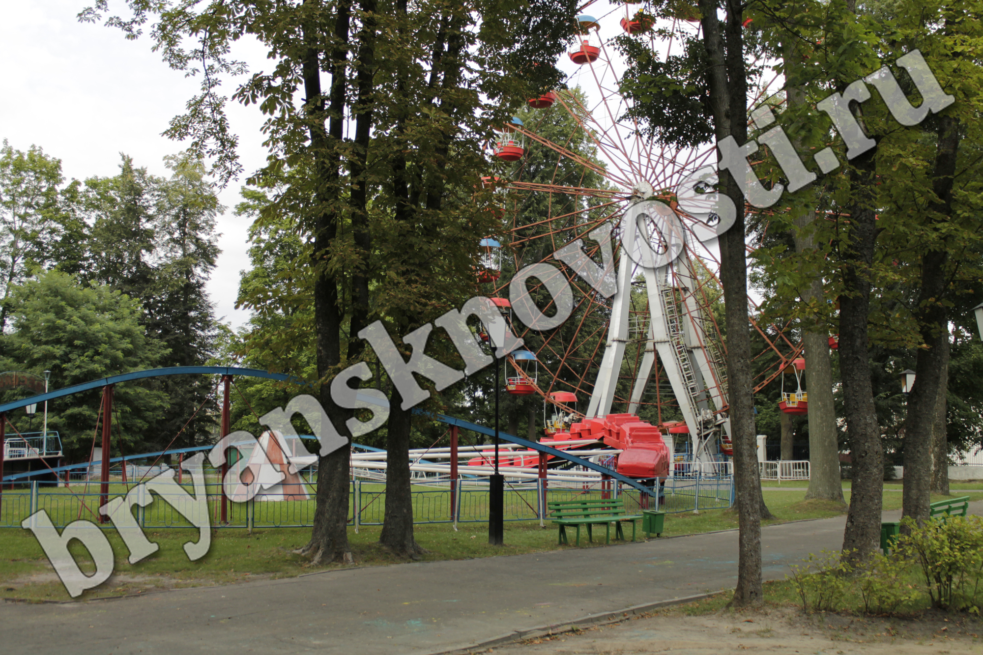 В Новозыбкове арт-фестиваль и дискотека в стиле 90-х приглашают в парк