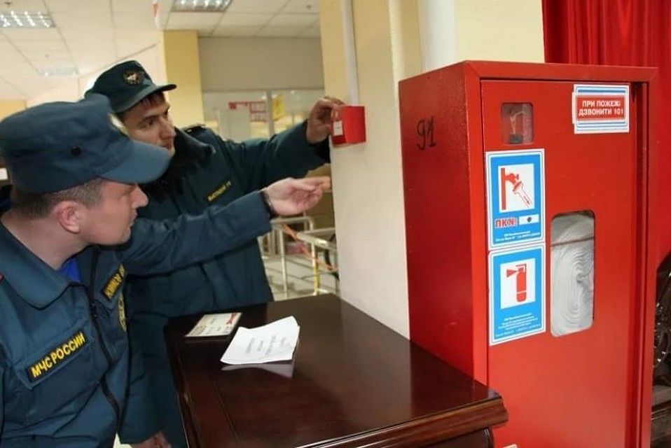В торговых центрах Бежицы нашли сотни нарушений требований пожарной безопасности