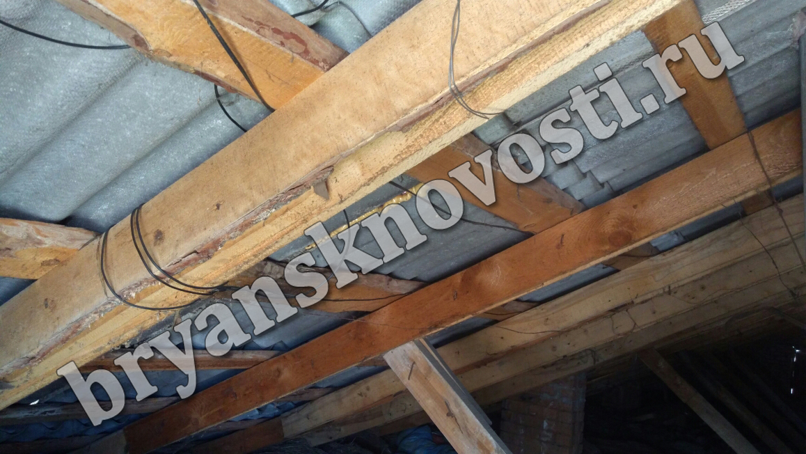 Не увидели: в Климовском районе у многодетной мамы суд не принял доказательства протекающей крыши