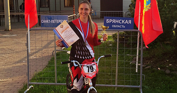 Брянская велогонщица завоевала серебро на чемпионате России