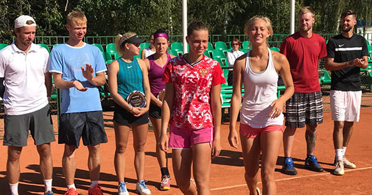 Брянская теннисистка Влада Коваль выиграла профессиональный титул