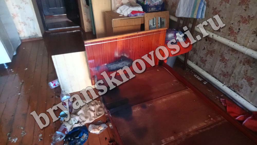 В Новозыбкове пьяный мужчина едва не сгорел в собственной постели