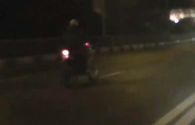 В сети появилось видео погони за пьяным байкером в Брянске