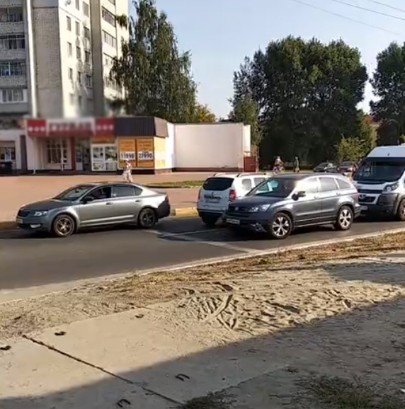 В Брянске автомобилист поехал «против всех»
