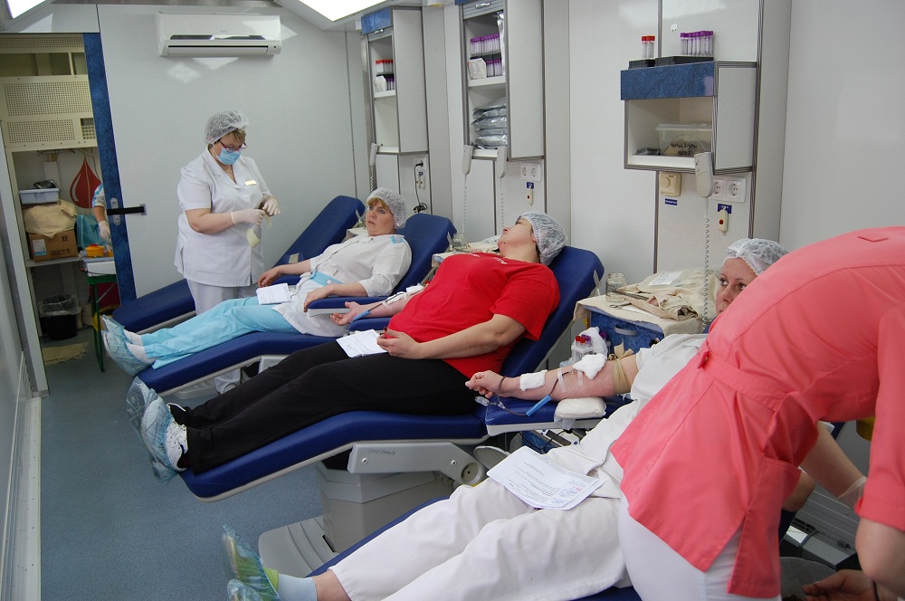 В Новозыбкове сегодня работает передвижная станция переливания крови