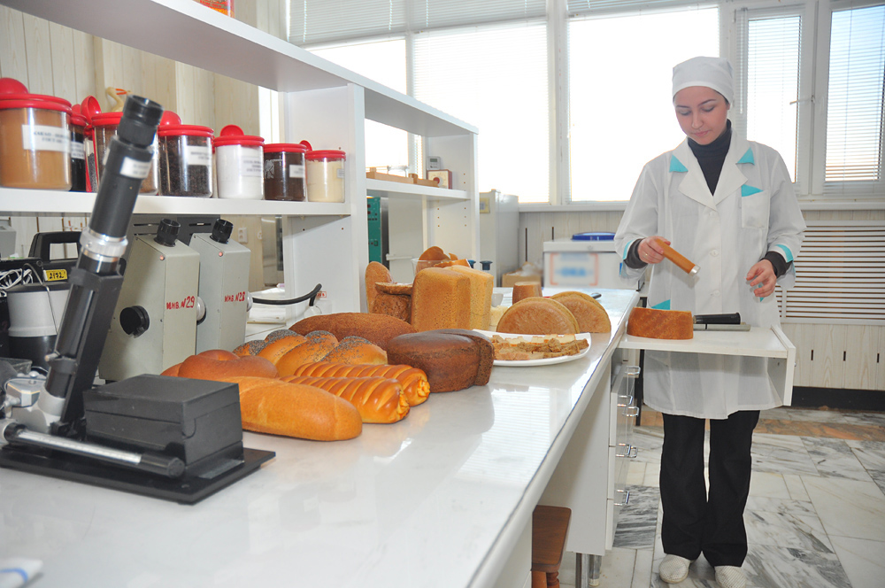 Роспотребнадзор проверил качество брянского хлеба