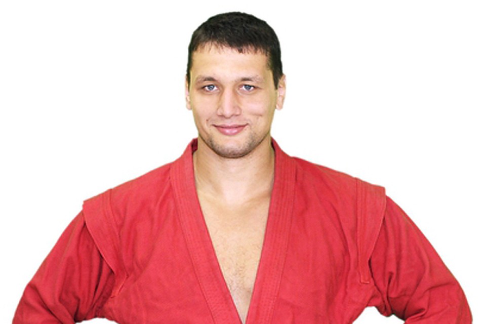 Брянский самбист Артём Осипенко стал семикратным чемпионом мира