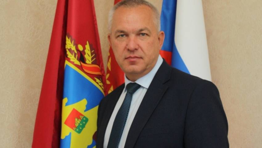 Главой администрации Брянского района избран Николай Якушенко