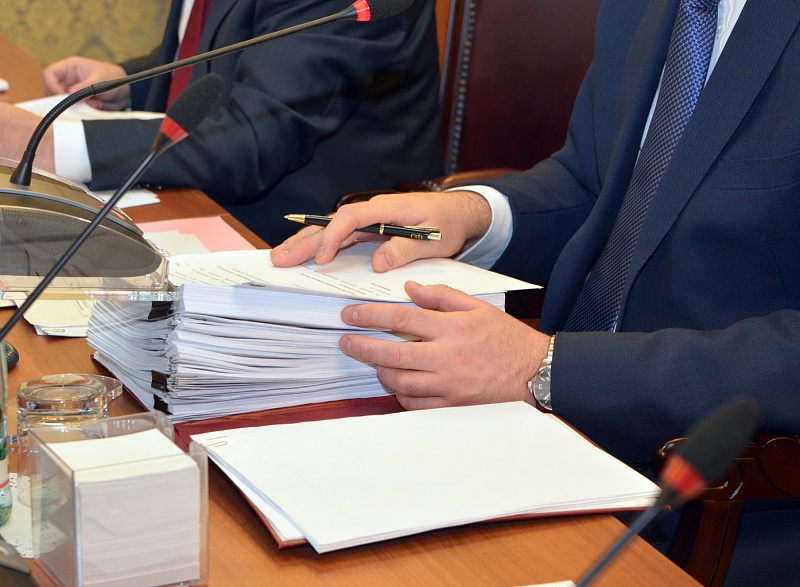 В Брянске утвердили главный финансовый документ региона на следующий год
