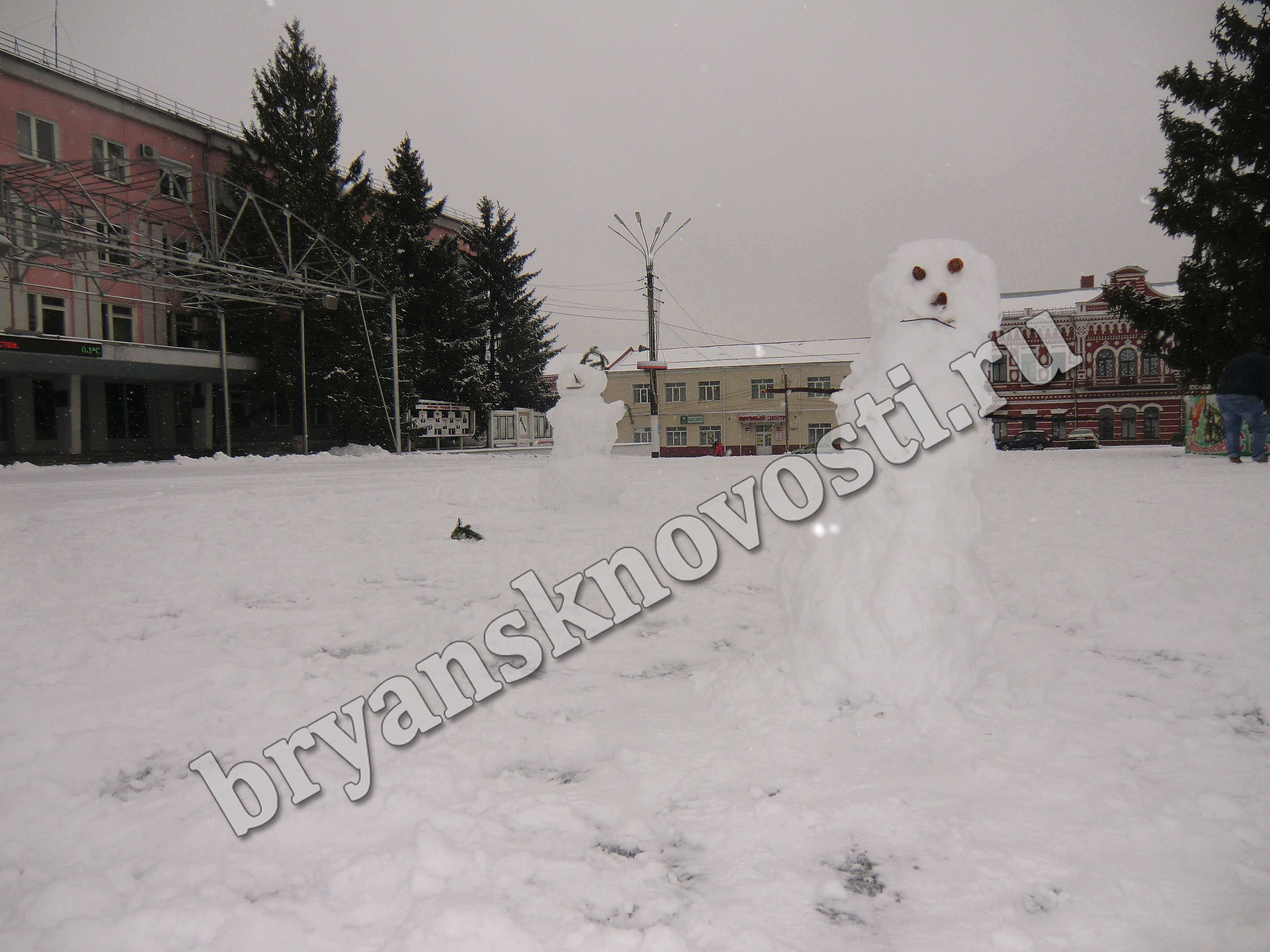 Новозыбковскую ребятню приглашают поучаствовать в акции «Снеговик безопасности»