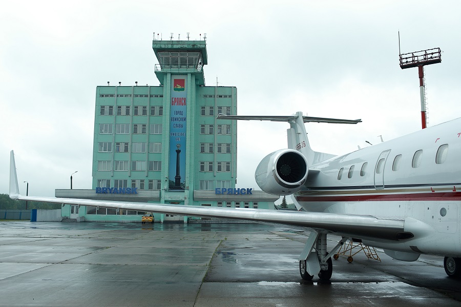 Из аэропорта «Брянск» самолеты будут летать в Санкт-Петербург, Минеральные Воды, Сочи и Краснодар