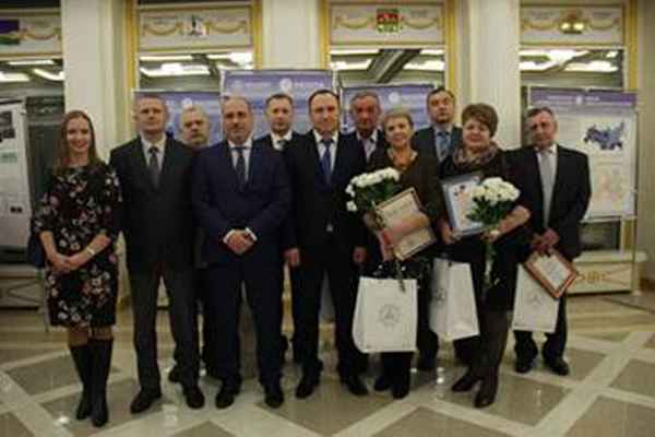 Лучших сотрудников Брянскэнерго  наградили в Правительстве Брянской области