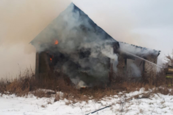 В Брянской области в минувшее воскресенье сгорели три дома