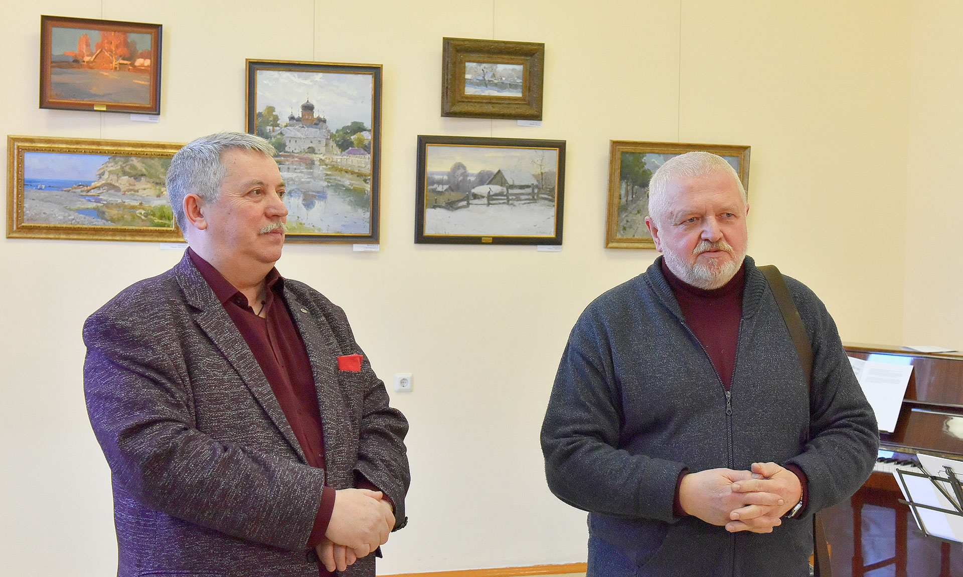 В Брянске открылся «Зимний вернисаж»