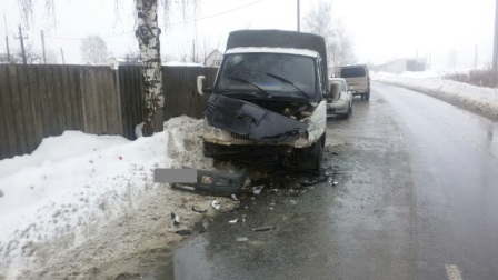 В Брянске автомобилист сломал нос в пьяной аварии