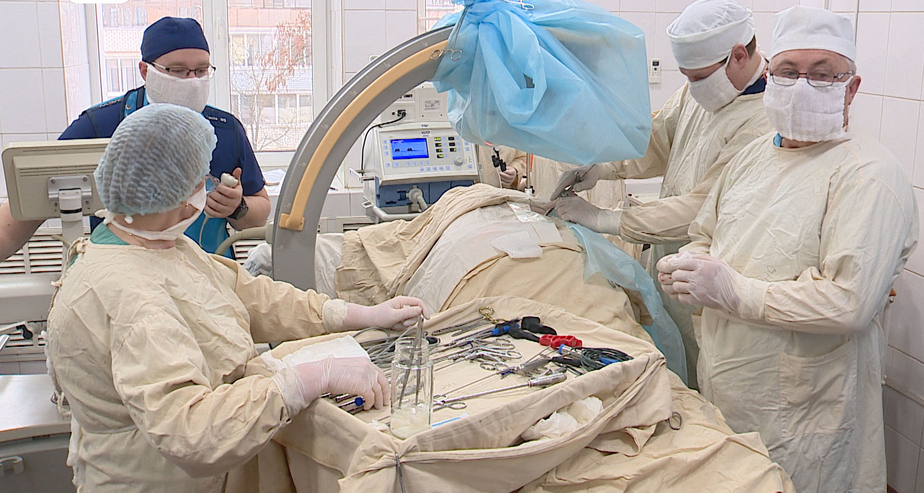 Московские хирурги провели в Брянске сложную операцию