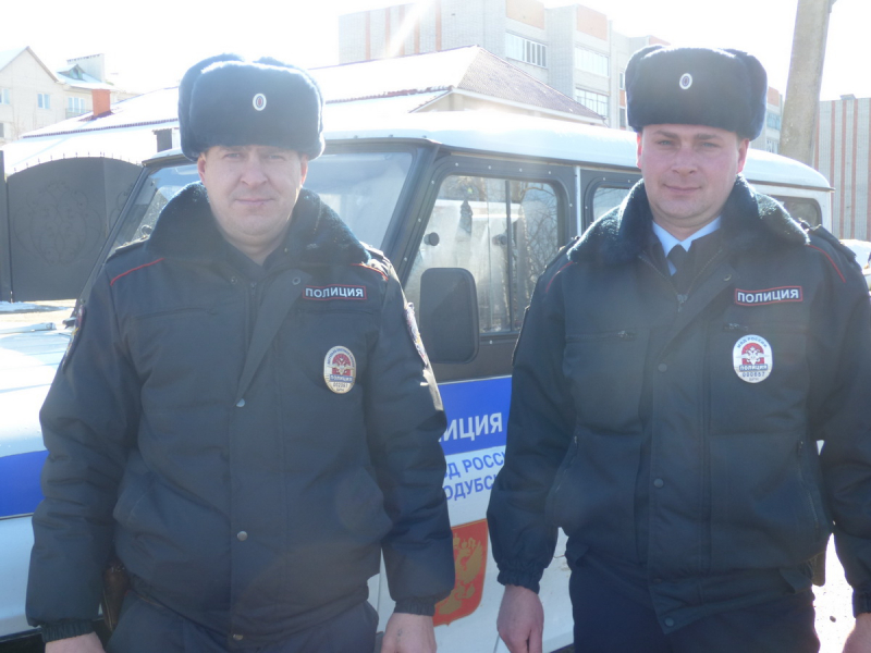 Брянских полицейских благодарит жительница Курска