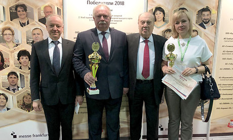Брянский свадебный каравай получил кубок на Всероссийском конкурсе «Лучший хлеб России — 2019»