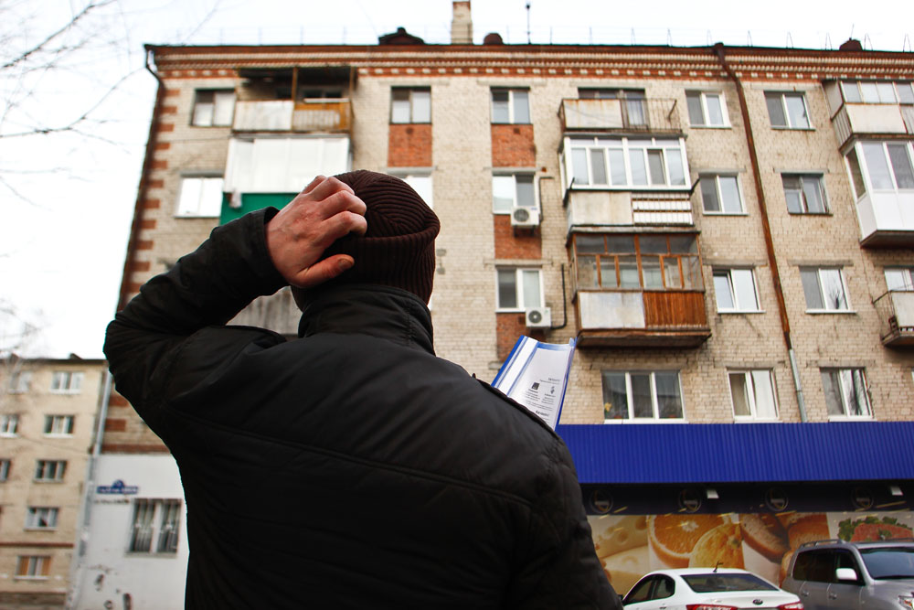 В Брянске управляющая компания на  два месяца лишила тепла жильцов многоэтажки
