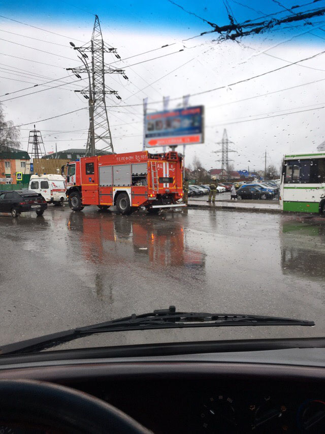 Автобусы брянск белые берега телецентр. Телецентр Брянск. Телецентр Брянск остановка. Остановка автовокзал Брянск. Бомба в Брянске.