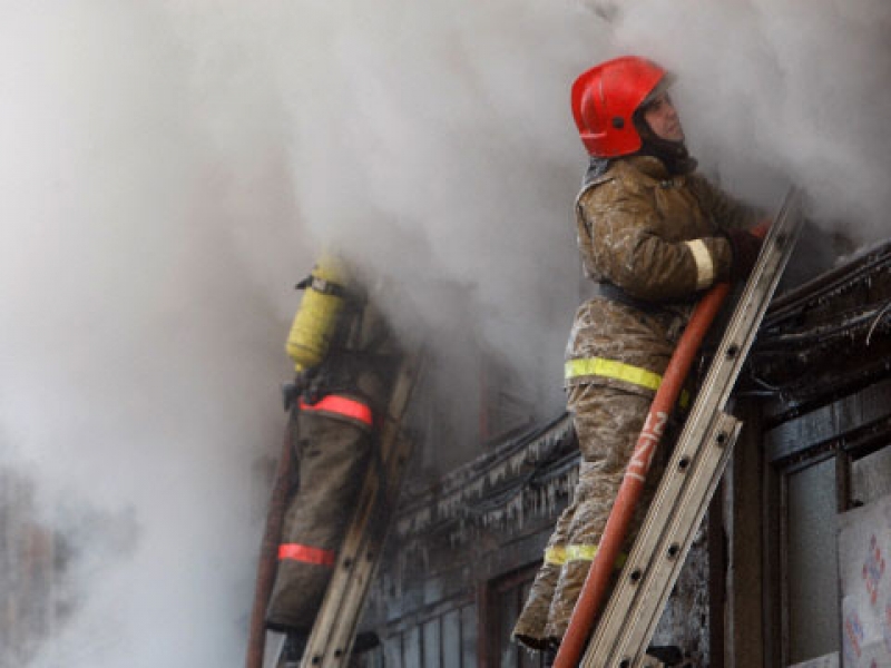 В Клетнянском районе пожарные полчаса тушили дом