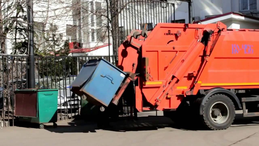 Вывозом мусора в Брянской области будет заниматься опытный фсбшник