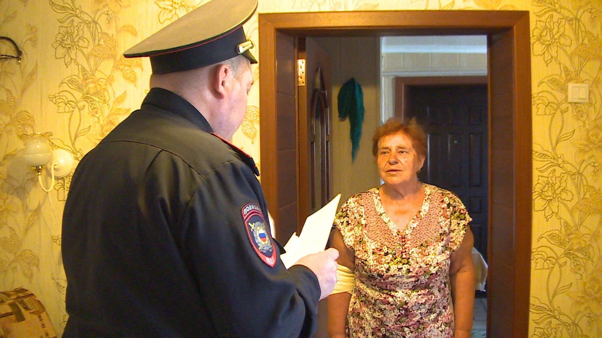 С начала года пенсионеры Брянщины потеряли более 2,5 миллиона рублей