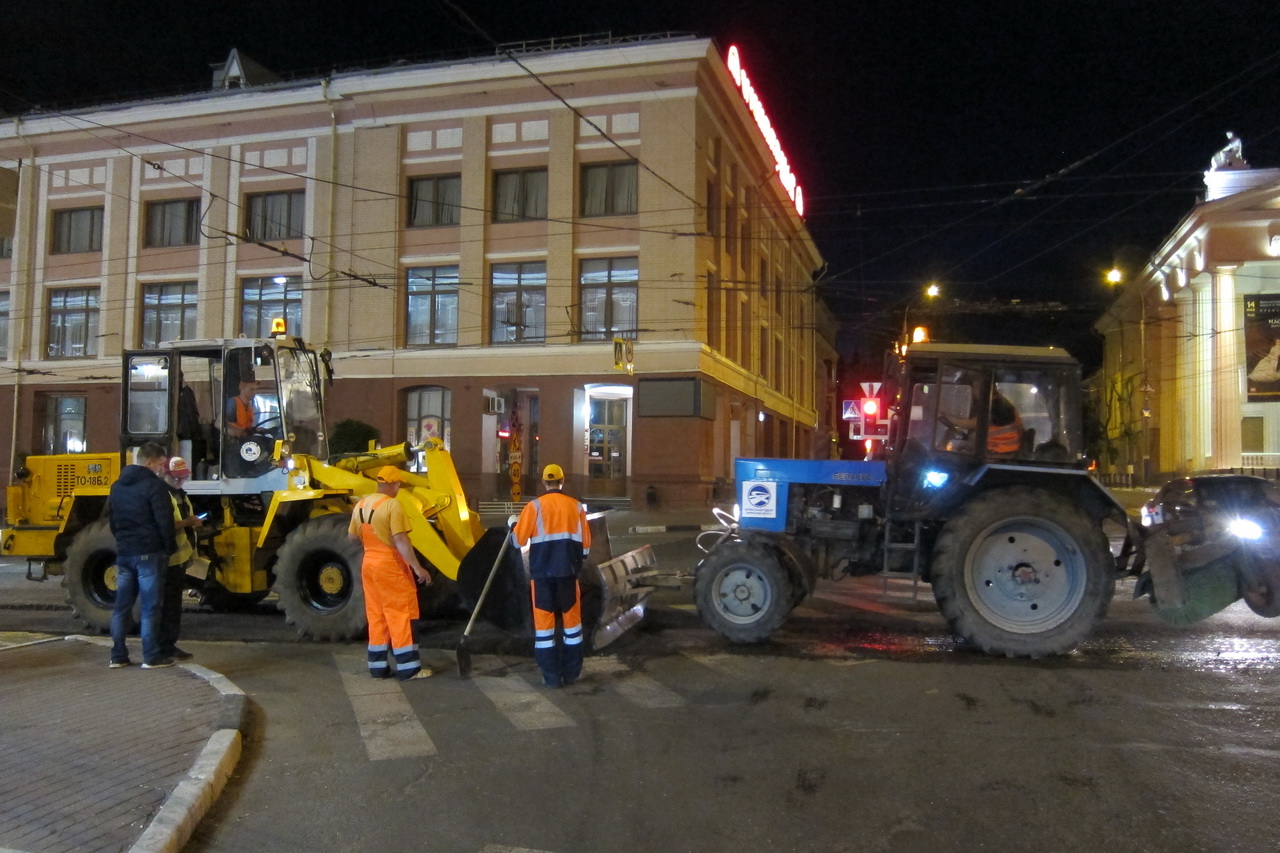 В Брянске продолжается ремонт проспекта Ленина