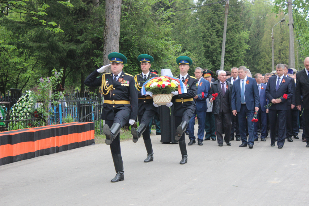 В Брянске начались торжества в честь Дня Победы