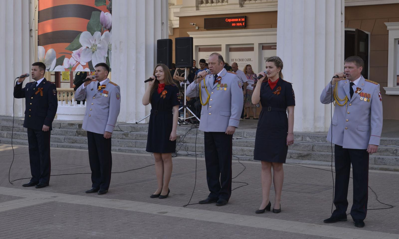 Песни Победы прозвучат 8 мая на Театральной площади Брянска