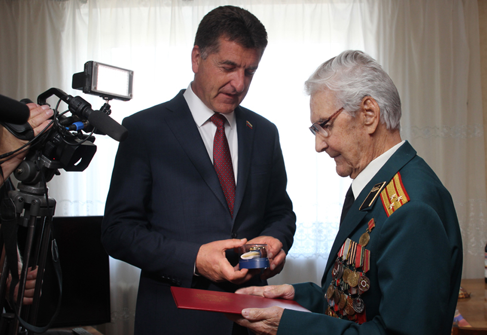 Участнику Великой Отечественной Войны из Брянска исполнилось 95 лет