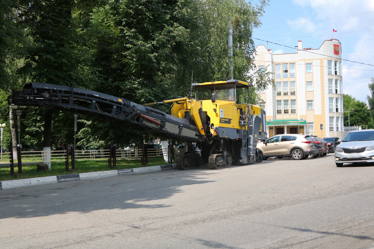 В Брянске приступили к ремонту улицы Дуки