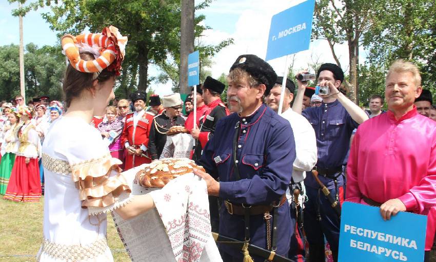 Посетители фестиваля на Брянщине смогут почувствовать себя казаками