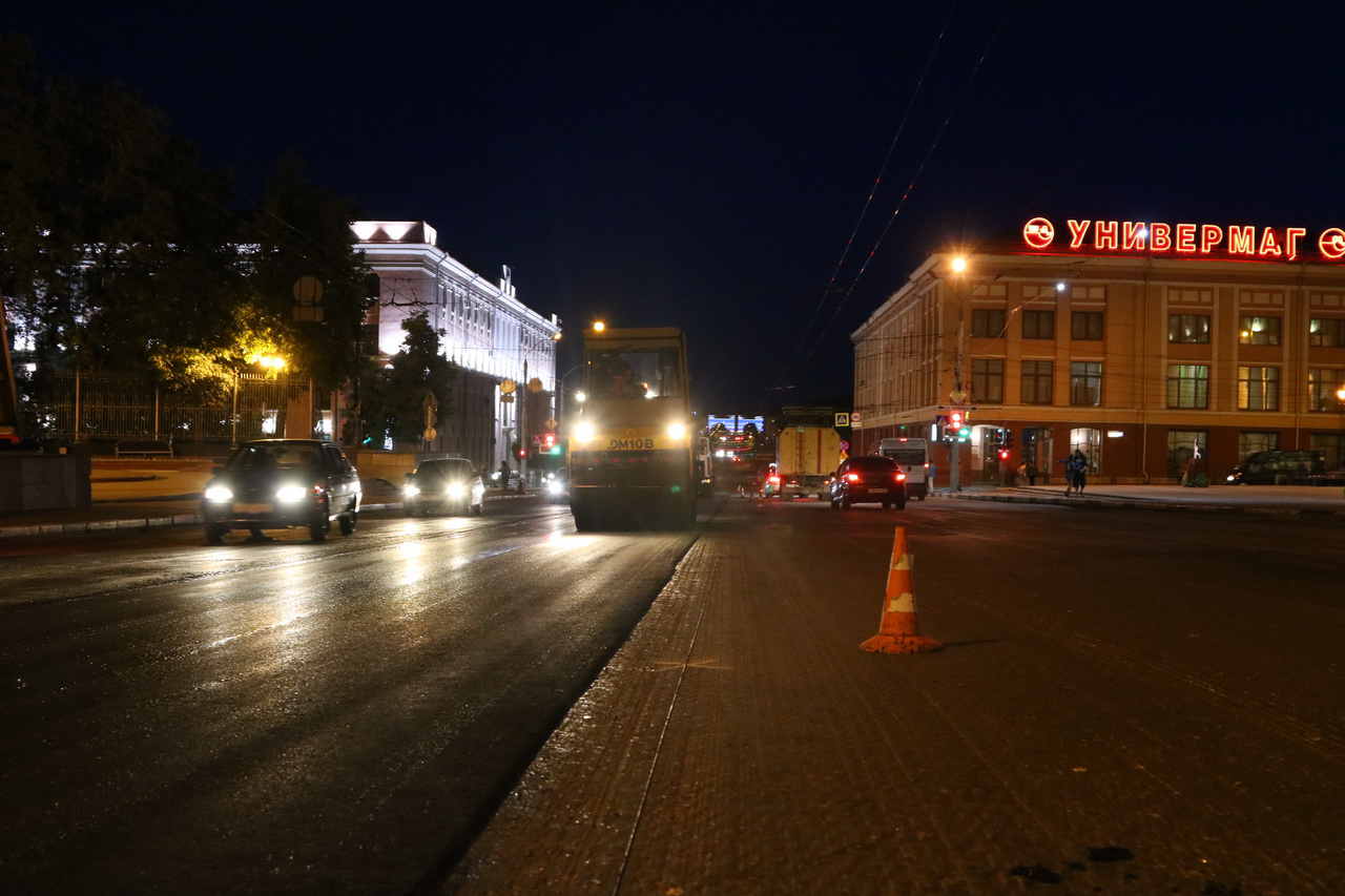 В Брянске ремонт проспекта Ленина ведётся в круглосуточном режиме