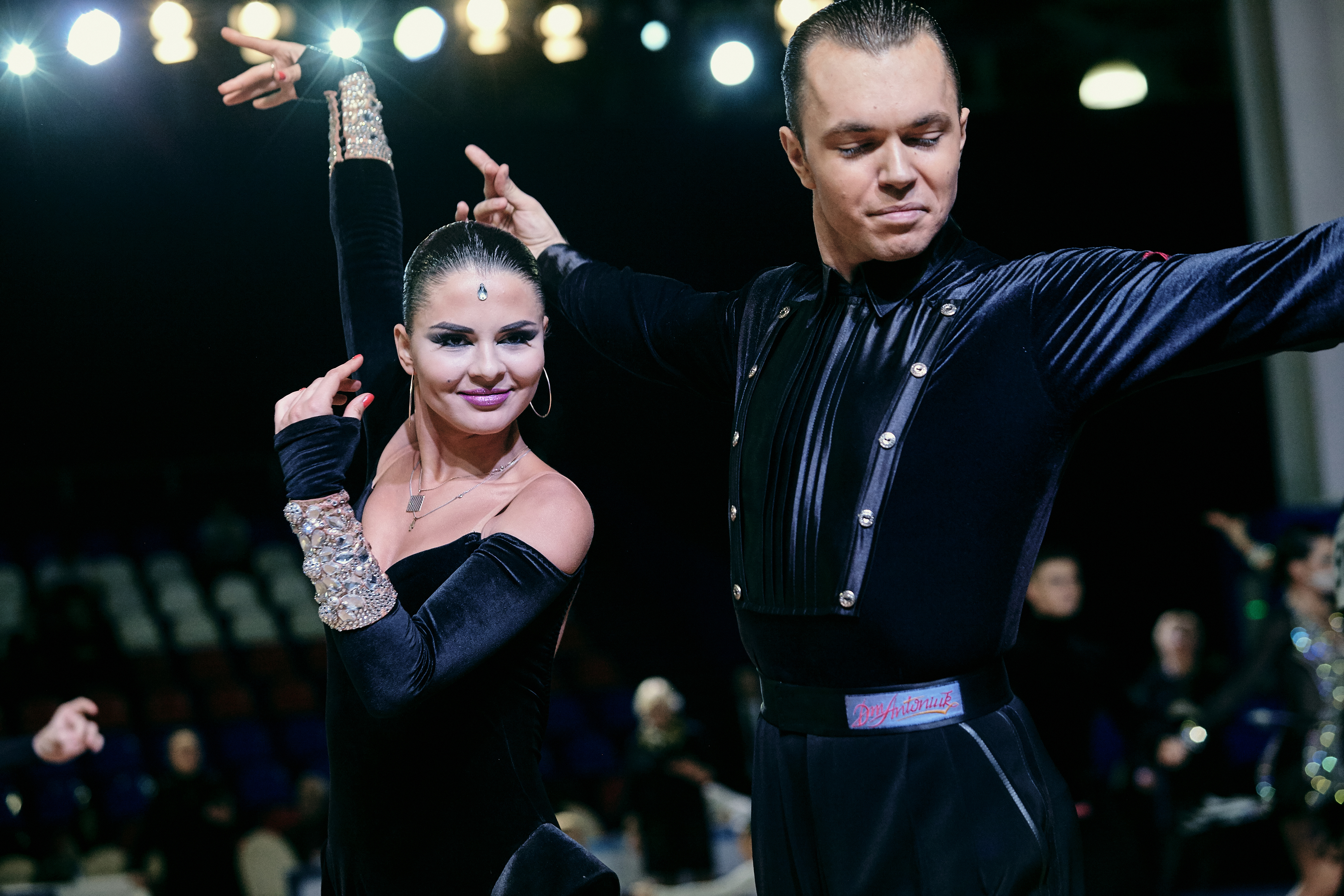 Брянские танцоры с достоинством представили область на международных соревнованиях «SOCHI OPEN-2019»