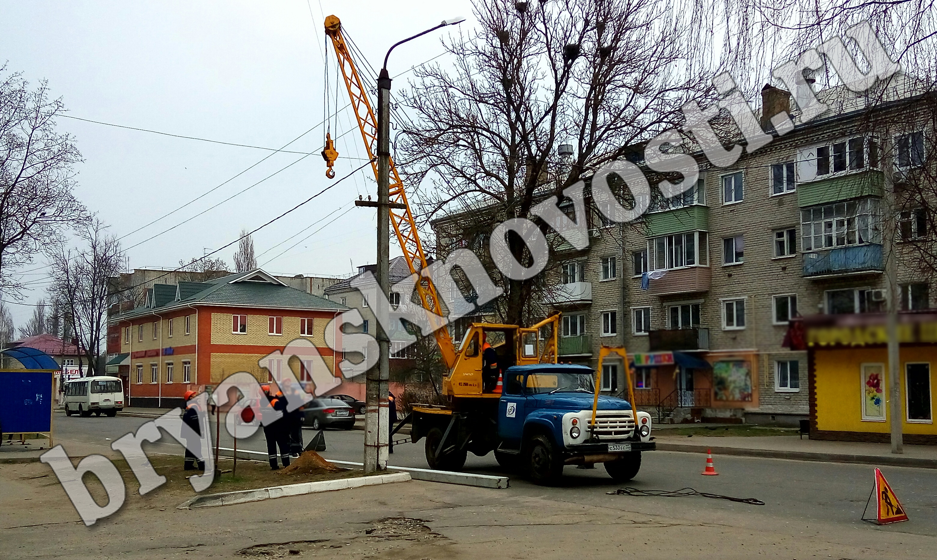 В Новозыбкове идёт ремонт электросетей