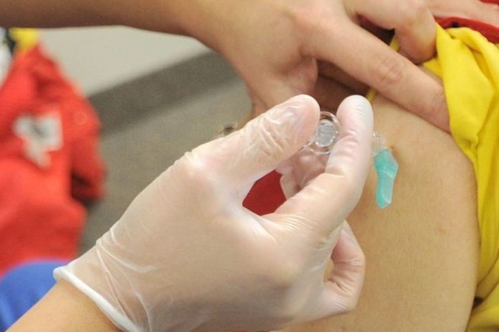 В Брянской области прививки от гриппа сделали более 64 тысяч человек