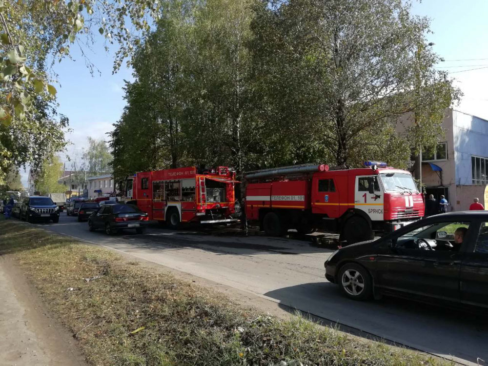 В Советском районе Брянска загорелся склад